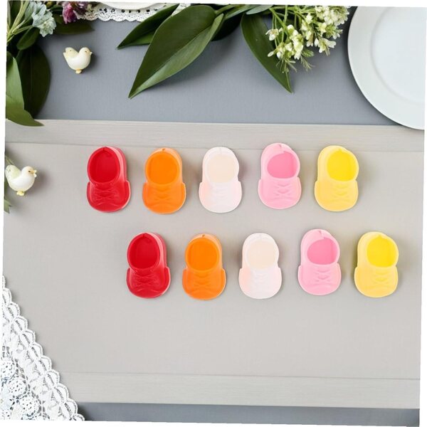 40 Paar Miniaturschuhe für 17-cm-Puppen – farbenfrohes und stabiles Zubehör aus Kunststoff