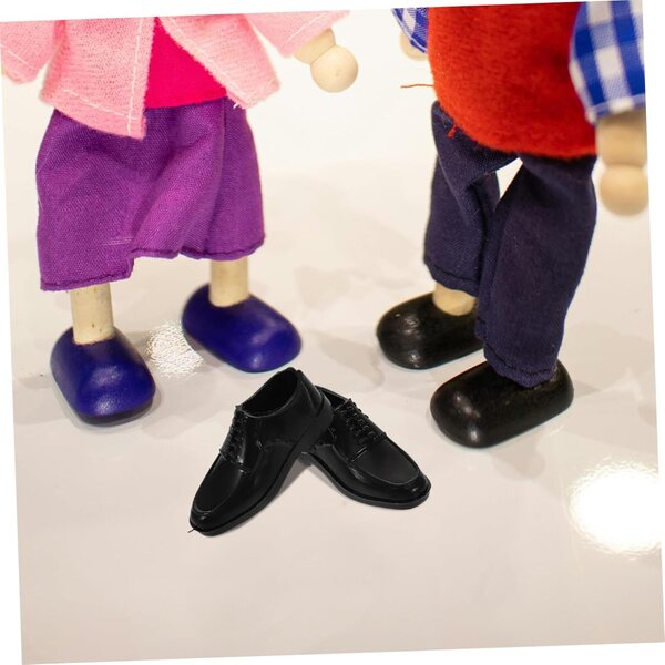 10 Paar Miniaturschuhe für 1/6 Puppen – elegantes schwarzes Kunststoffzubehör