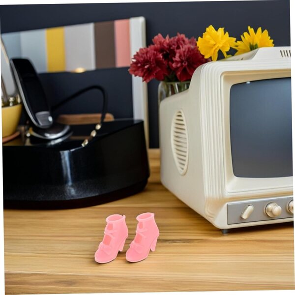 Set mit 10 Paar Miniatur-Schuhen mit Absatz für 40 cm große Welpen, elegant und rosa