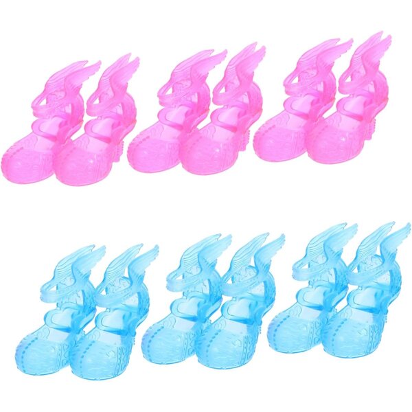 Set 6 paia di mini scarpe per bambole 60 cm – stivaletti e scarpe in plastica colorate