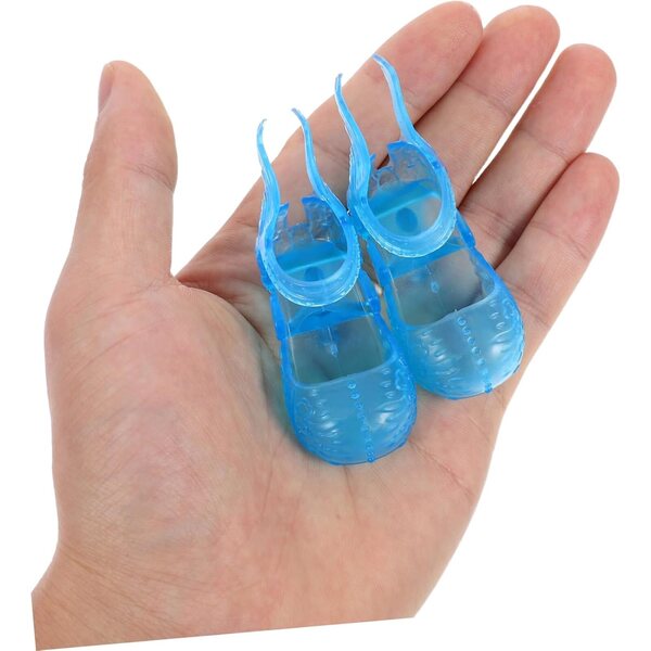 Set 6 paia di mini scarpe per bambole 60 cm – stivaletti e scarpe in plastica colorate