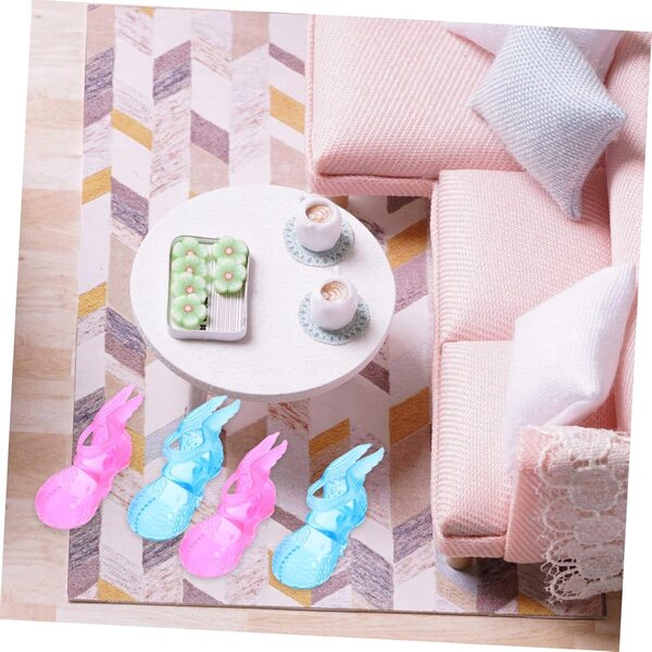 Set 6 paia di mini scarpe per bambole 60 cm – stivaletti e scarpe in plastica colorate