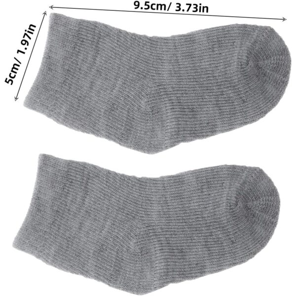 Set mit 6 Paar Miniatursocken für 18-Zoll-Puppen aus weichem Polyester
