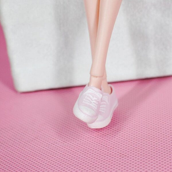 4 Paar elegante Kunststoffschuhe für 1/6 BJD-Puppen – mehrfarbig und bequem