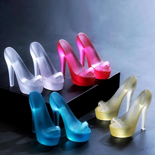 1/4-Absatz-Schuhe für modische weibliche Miniatur-BJD-Puppen TTETTZ