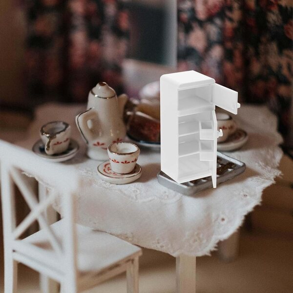 VICASKY Mini Frigorifero Bianco per Casa delle Bambole con Dettagli Realistici e Materiale Resistente