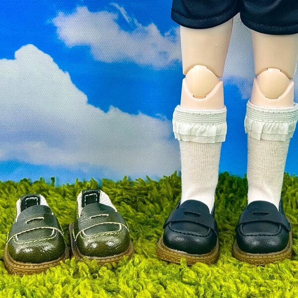 Set aus 2 Paar Vintage-Plüschschuhen 15 cm für 1/6 BJD-Puppen grün + braun