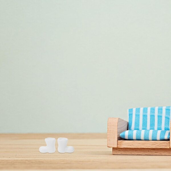 50 Mini Bottines in Plastica per bambole e Mini Decorazioni Casa - HOODANCOS