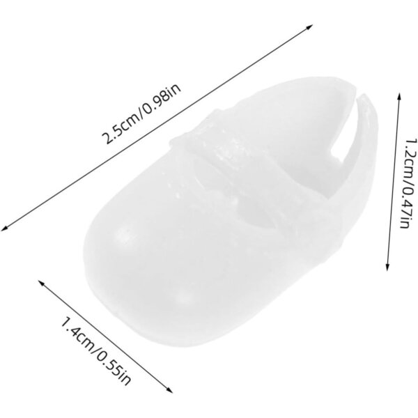 BESTonZON 135 Paar Mini-Puppenschuhe, rutschfeste Semelle, mehrfarbig, 2,5 x 1,4 x 1,2 cm