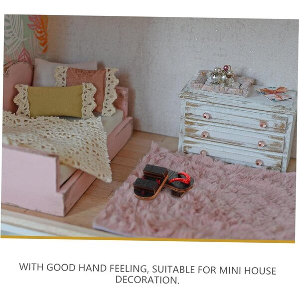 Mini-Sabot aus Holz für Puppenhaus – realistische und handgefertigte Dekoration von Vaguelly