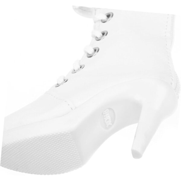 Weiße Schuhe mit hohen Absätzen für 60-cm-Puppen – elegante Mini-Stiefeletten von VICASKY