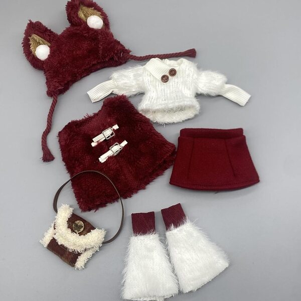30 cm Puppenoutfit mit Gelenk - Zarte und stilvolle Kleidung