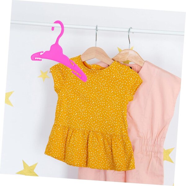 VICASKY 10 mini cintres rosa in plastica per vestiti di bambole, accessori organizzazione
