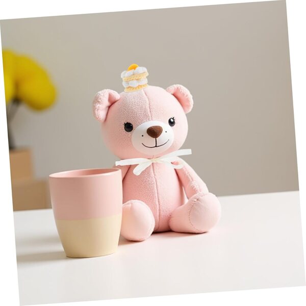 Mini cappello handmade a uncinetto per bambole e peluche, stile torta fragola