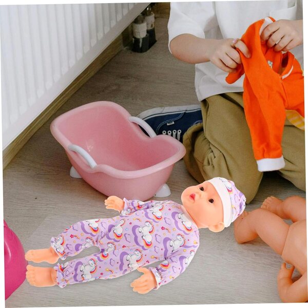 Set mit 5 kompletten Puppenkleidern, sicher zum Spielen und zur Entwicklung der Kreativität der Kinder