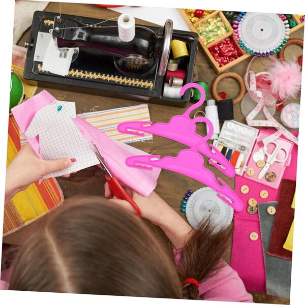 iplusmile 10 Cintres Miniature Plastica Rosa per Abiti di Bambole Miniatura