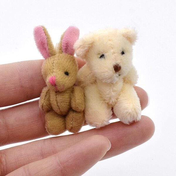 Handgefertigter Mini-Plüschbär und Hase für Puppenhaus 1:12 – Dekoration und Geschenk