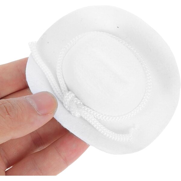 4 Mini Cappelli da Cowboy Bianchi per Bambole - Accessori Creativi e Decorativi