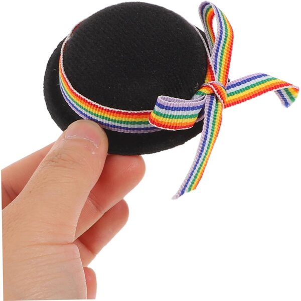 Set mit 4 Mini-Zylindern aus schwarzem Filz für Puppen und dekorative Bastelarbeiten