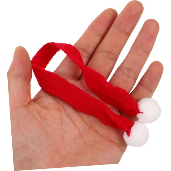 40-teiliges Set winterlicher Weihnachtsmützen und Schals für Puppen – dekorative Accessoires