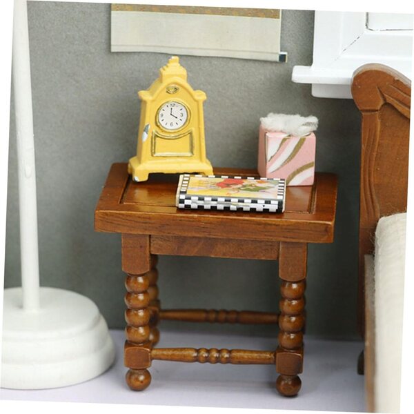 Sgabello Classico in Legno Marrone per Casa delle Bambole Scala 1:12