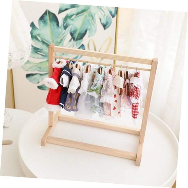 Portant und 10 Cintres Miniaturen Beige aus Holz und Metall für Puppen 30x30x18 cm