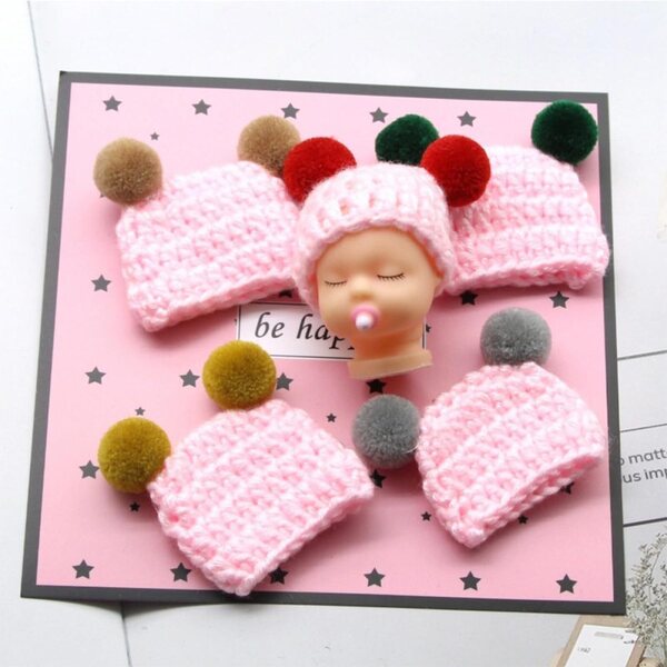 ORFOFE 12 mehrfarbige Mini-Strickmützen für Puppen und Bastelarbeiten