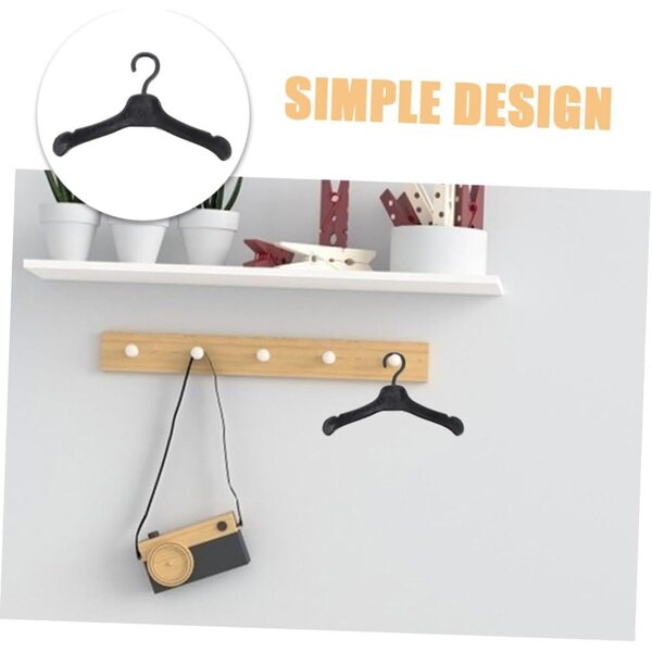 ORFOFE 100 Mini Cintres Neri in Plastica per Vestiti di Bambole Accessori Pratici