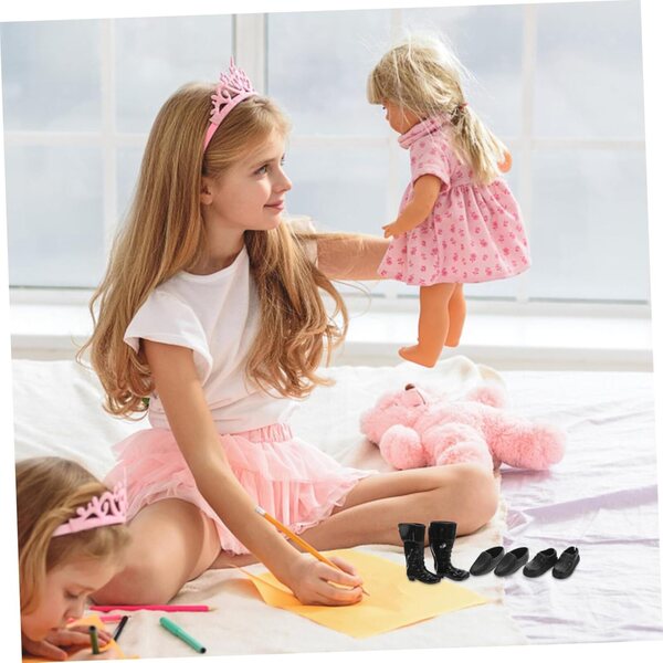 Set mit 25 Paar Schuhen für Miniaturpuppen, dekorative Accessoires und kreatives Spielen