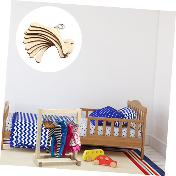 ifundom 12 Kleiderbügel aus Holz 12 cm für Puppen – widerstandsfähiger und organisierter Miniatur-Kleiderbügel