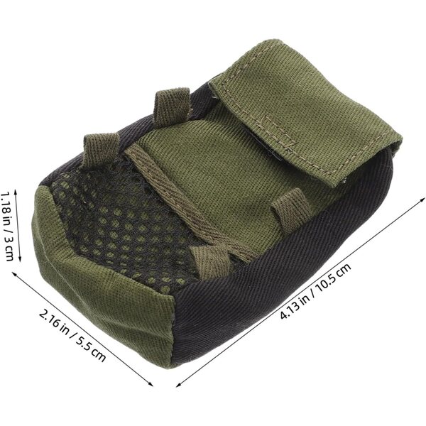 Mini zainetto verde in tessuto per bambole, accessorio funzionale e dettagliato 10,5x5,5x3 cm