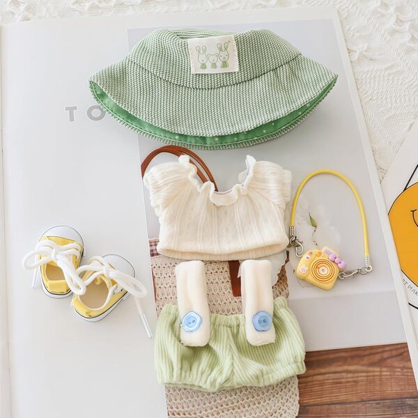 Bekleidungsset für Puppen 15-17 cm 5-teilig mit grünem Hut TOU-BEGUIN