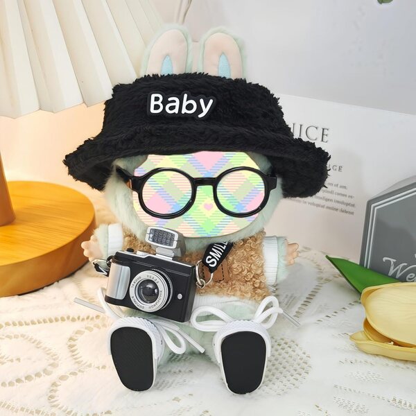 Bekleidungsset für 15–17 cm große Puppen mit Hut, Brille, Schuhen und Accessoires