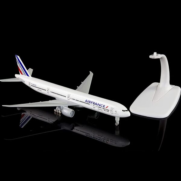 Frankreich B777 MOUDOAUER 1:300 Flugzeugmodell mit beweglichen Rädern und Ausstellungsständer