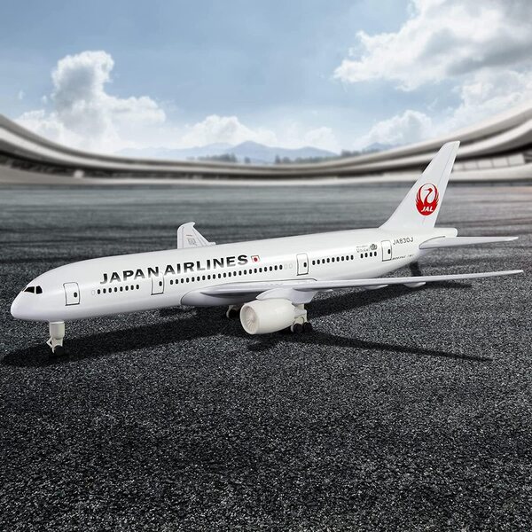 Japan B787 1:300 ZEZEFUFU-Legierungsflugzeugmodell mit beweglichen Rädern und Ausstellungssockel