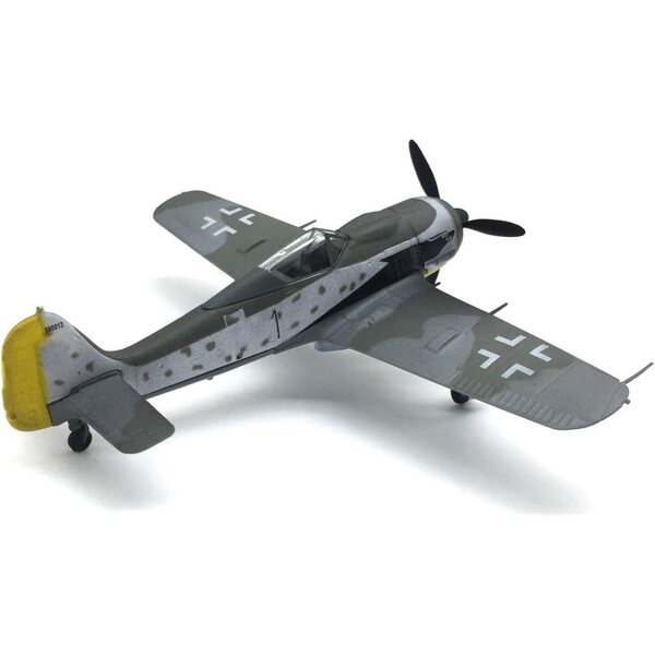 1:72 Focke-Wulf Fw 190A-8 Würger Jagdflugzeug, Legierungsmodell des Zweiten Weltkriegs – ZEZEFUFU