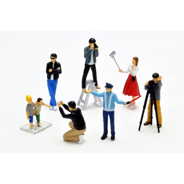 Geochole 64 Car Events 10A Miniaturset 1/64 aus ABS und PVC, teilweise zusammengebaut