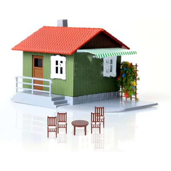 Alasum Set Mini Tavolo e Sedie in Plastica Marrone per Casetta da Gioco e Miniature