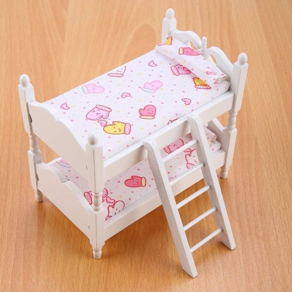 Letto a castello in legno per bambole 1:12 - design rosa e geometria cromatica