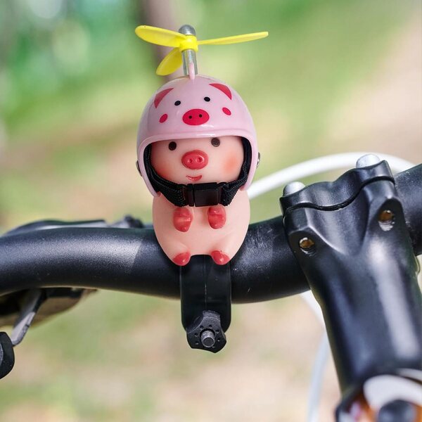 Motorrad-Lenkerspiel mit Tierfiguren und widerstandsfähigen Propellerhelmen aus Bambus