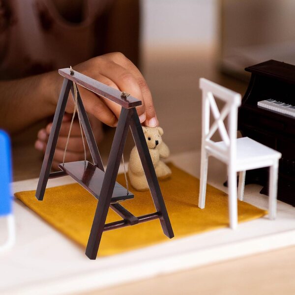 ORFOFE Mini Altalena in Legno Decorativa per Mini Case e Giardini in Miniatura