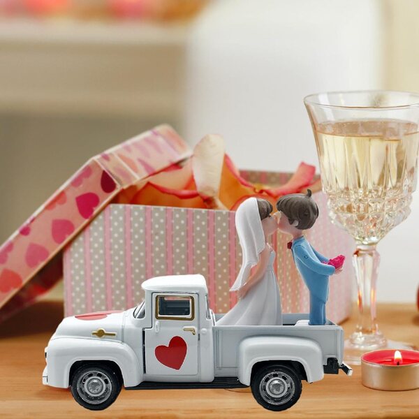 Decorazione Camion San Valentino con Coppia in Resina 12,5 cm Stile Vintage