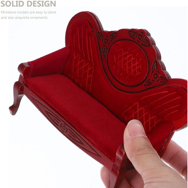 Divano in Miniatura per Casa delle Bambole Vintage in Legno Rosso 12x10x5 cm