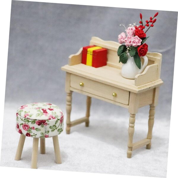 Mini Scrivania in Legno Beige per Casa delle Bambole - Tavolo Semicircolare da Ufficio