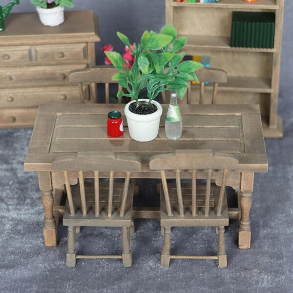 Puppenhaus-Möbelset aus Holz im Maßstab 1:12, realistischer Tisch und 4 Stühle
