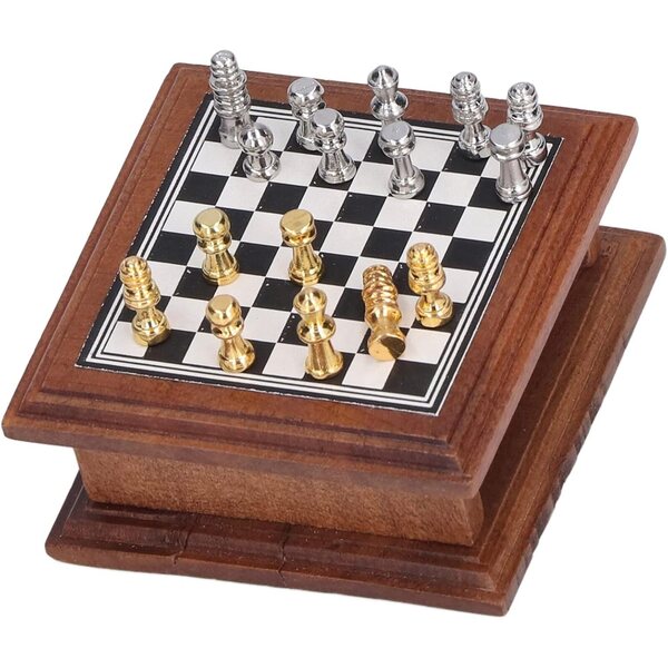 Miniatur-Schachspiel aus Birke und Metall zur Puppenhausdekoration