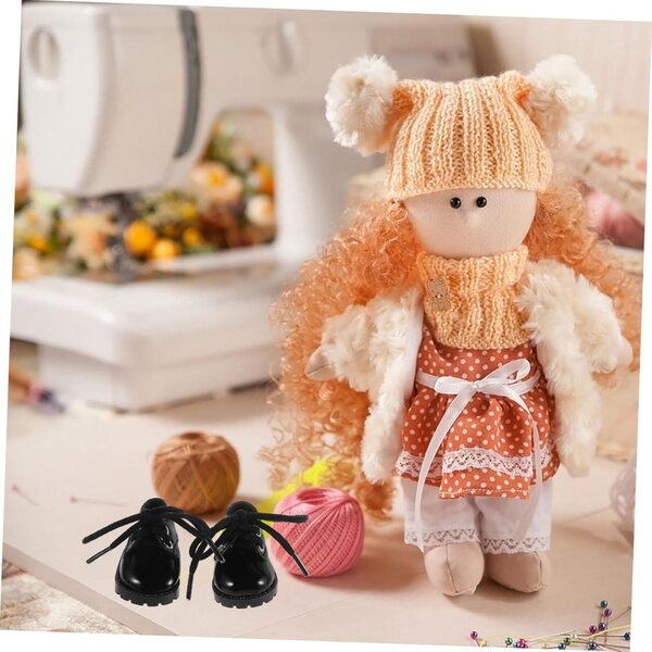Miniatur-Schuhe aus schwarzem Kunstleder für Puppen 15–20 cm – VICASKY