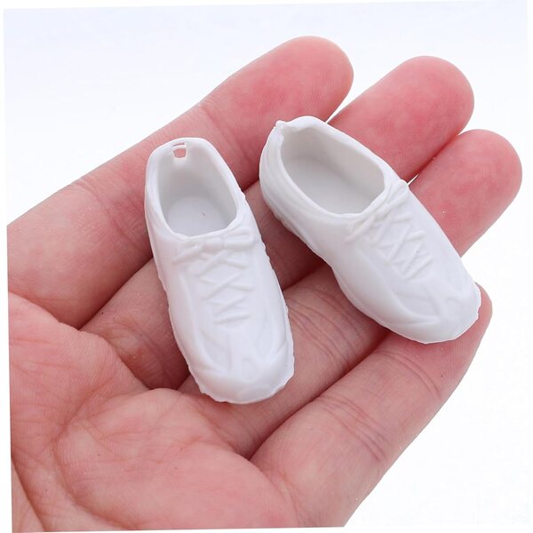 25 paia di piccole scarpe in plastica per bambole – accessori neri per casa delle bambole