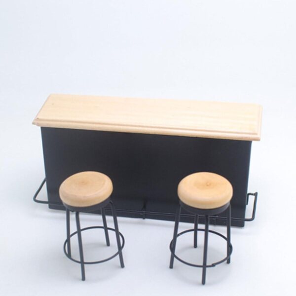 Set Miniatura Bar con Bancone e 2 Sedie in Legno per Casa delle Bambole e Decorazioni