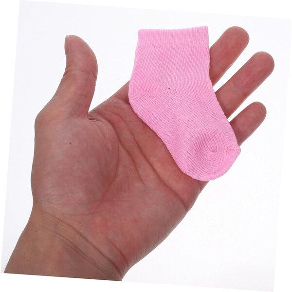 Set mit 6 Paar bunten Mini-Socken für Puppen, elegante und bequeme Accessoires